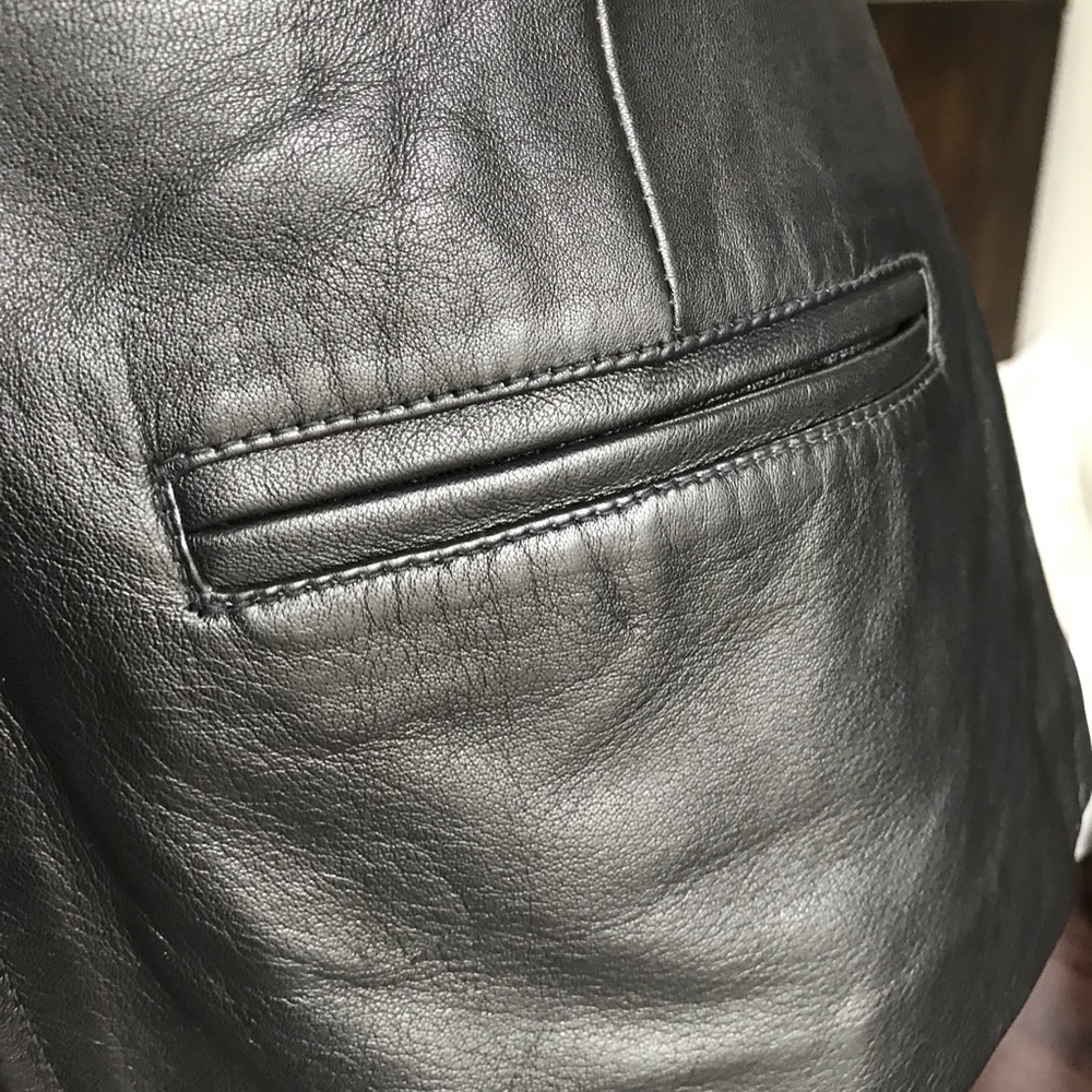 Margaret Godfrey Leather Vest - Picture 3 of 10